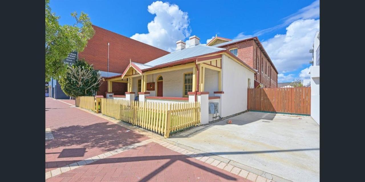 Emu Backpackers Perth - Note - Valid Passport Required For Check In Hostel ภายนอก รูปภาพ