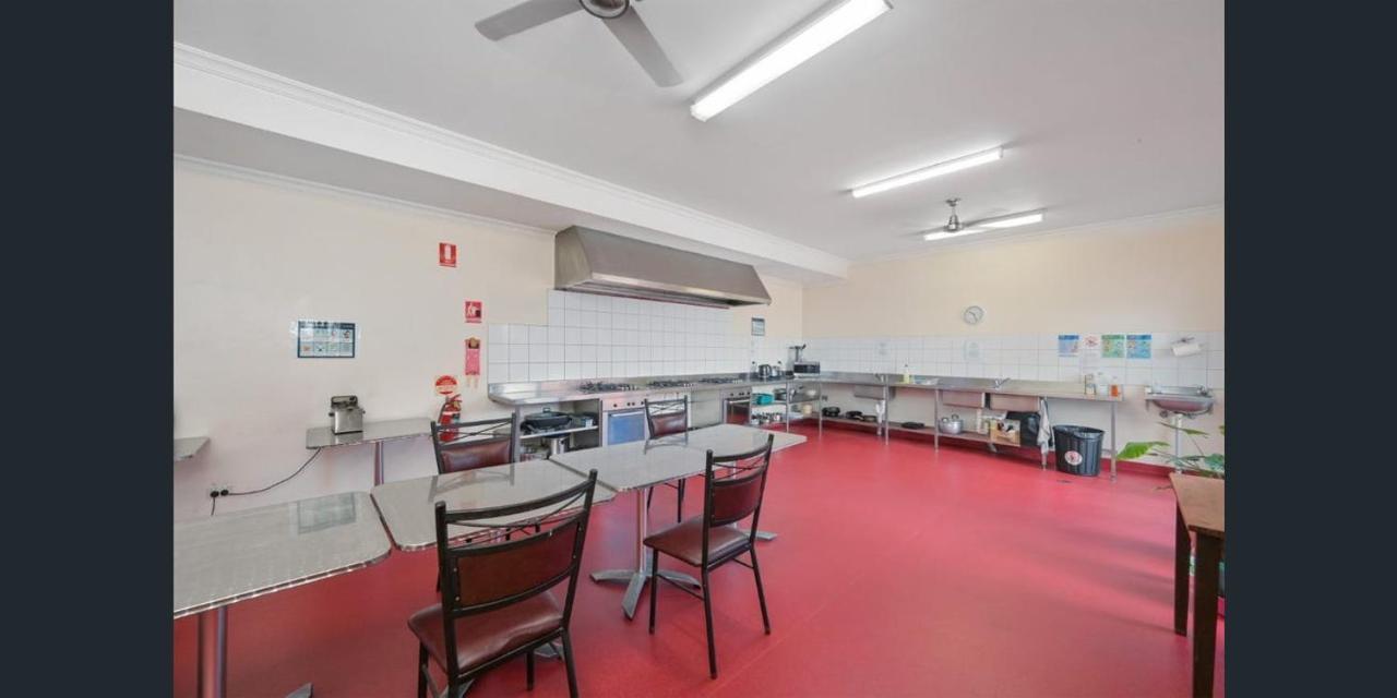 Emu Backpackers Perth - Note - Valid Passport Required For Check In Hostel ภายนอก รูปภาพ